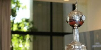 copa libertadores trofeu