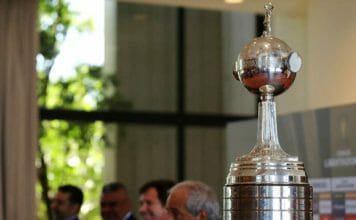 copa libertadores trofeu