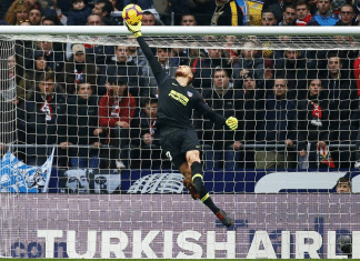 Os 10 melhores goleiros da temporada até agora