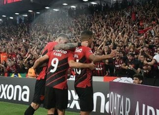 Athletico-PR fez Palmeiras, Atlético-MG e Flamengo ficarem mal athletico paranaense comemora