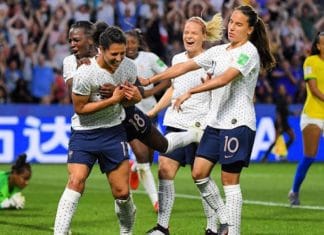 frança comemora Brasil copa do mundo