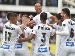 santos comemora carlos sanchez