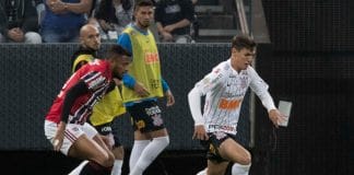 corinthians são paulo reinaldo mateus vital