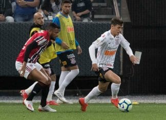 corinthians são paulo reinaldo mateus vital