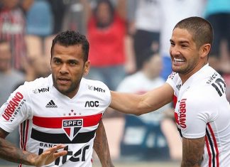 sao paulo daniel alves pato